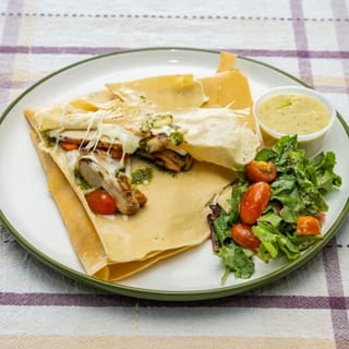 Grilled Chicken & Pesto Crêpe